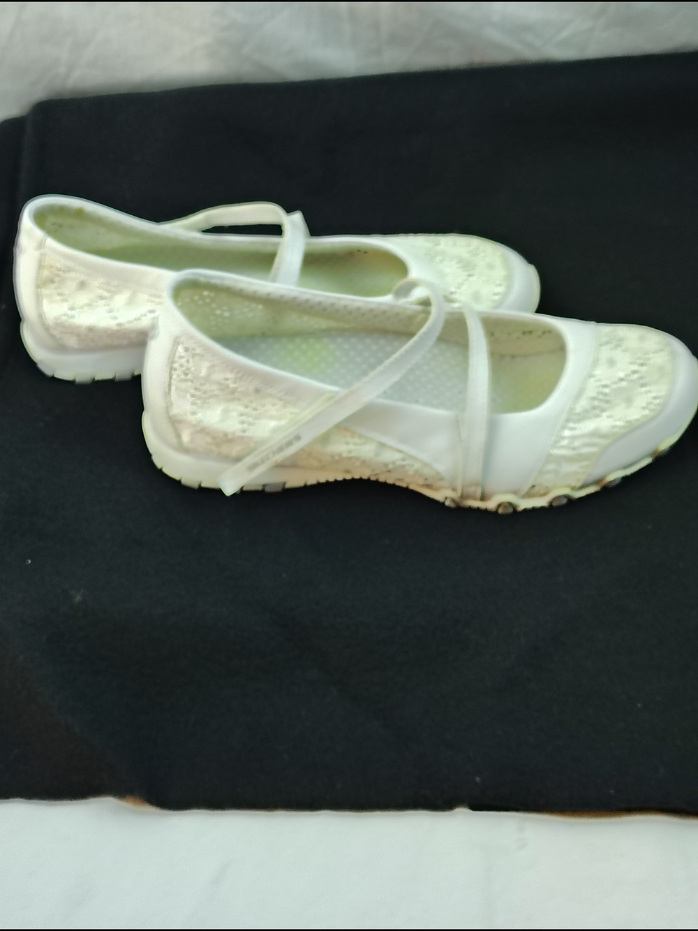 White Women's Mary Jane Flats with Floral Lace Accent - Picture 3 of 7